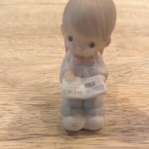 Enesco porcelain ornament - the perfect Grandpa
Item E-0517